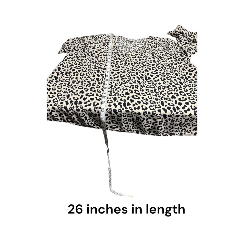 Krazy Kat Womens Leopard Print V-Neck Blouse With Flared Sleeves Lightweight & F - Picture 8 of 8